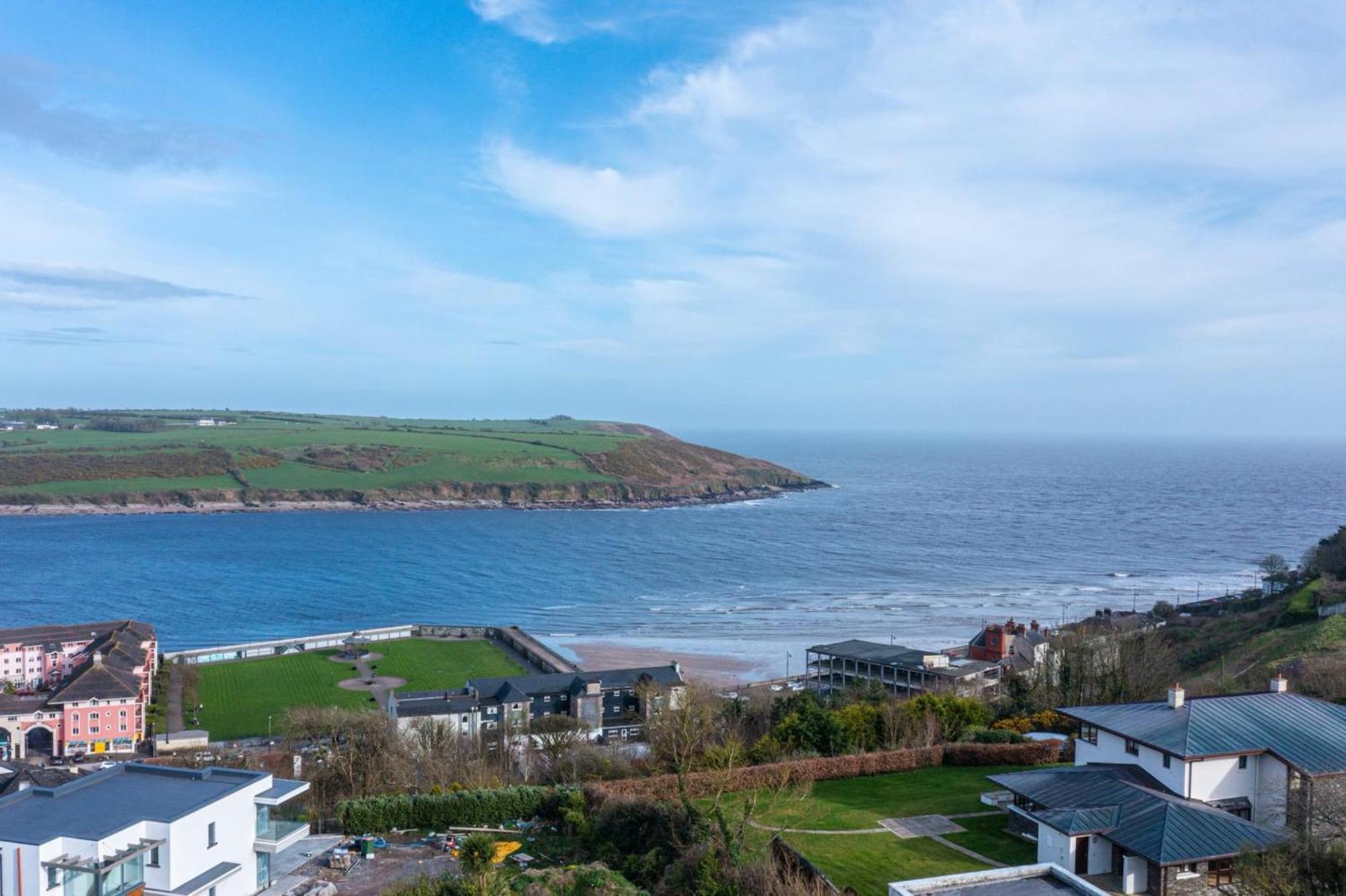 Sea Whispers - My Charming Costal Retreat In Йол Екстер'єр фото